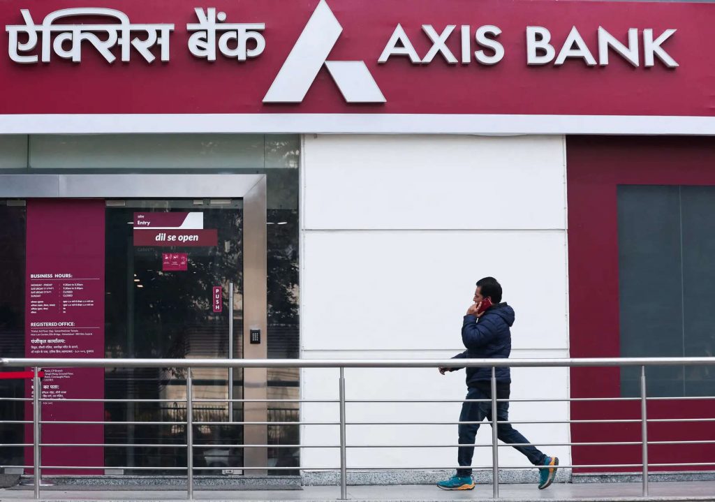 Add Axis Bank, target price Rs 1,190:  HDFC Securities